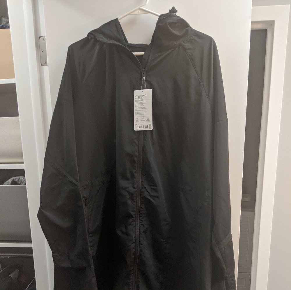 Athleta solar wind and rain anorak jacket